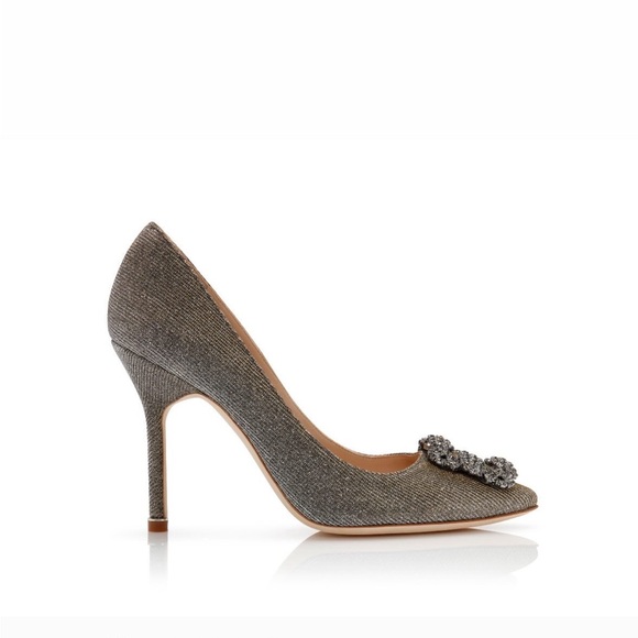 Manolo Blahnik Hangisi Pointed Toe Pump - Picture 9 of 9